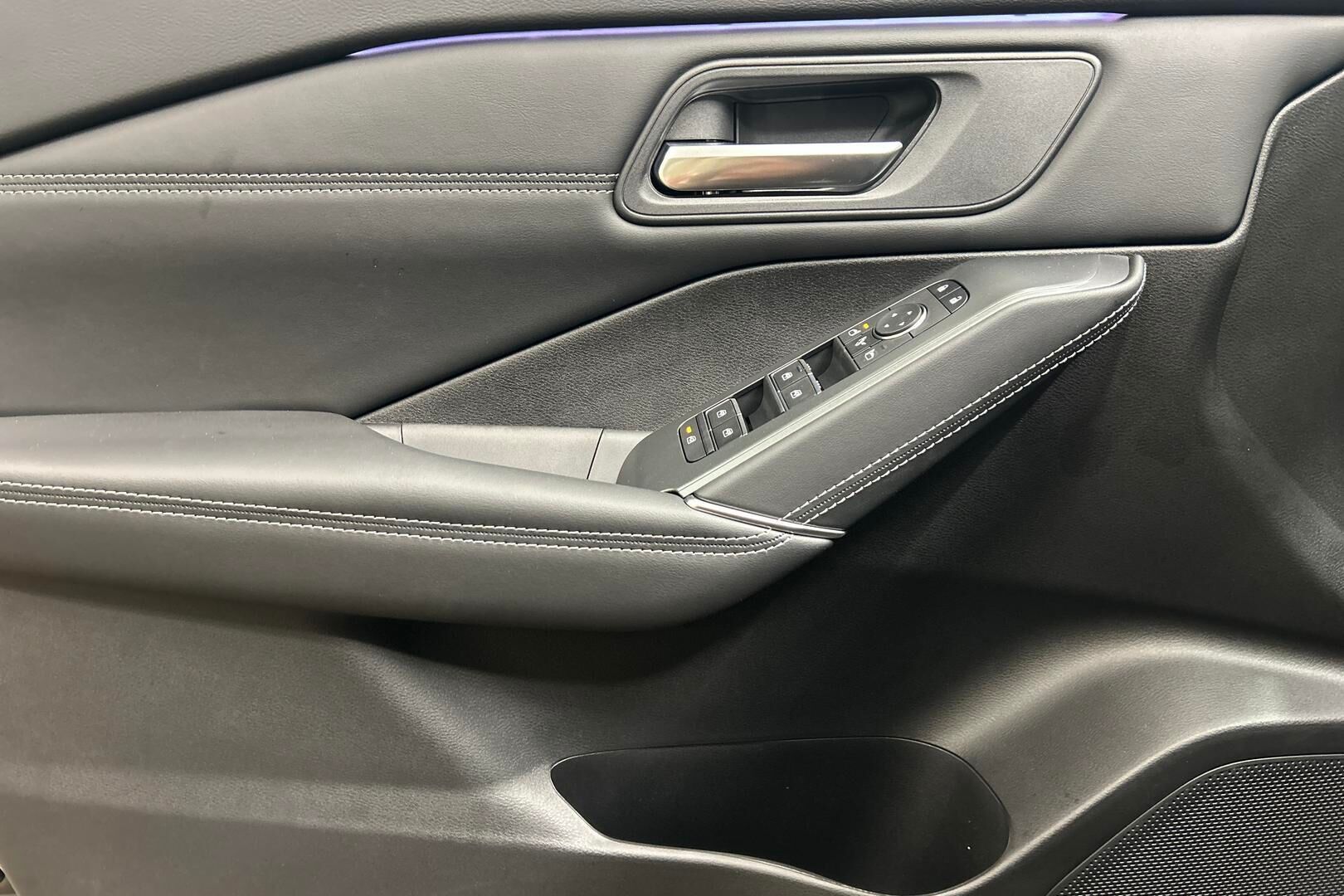 Nissan Qashqai iso kuva 13