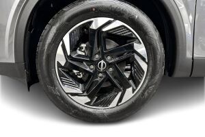 Nissan Qashqai esikatselu 12