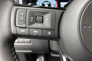 Nissan Qashqai esikatselu 14