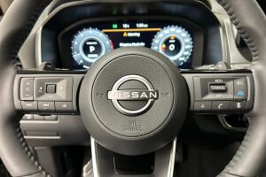 Nissan Qashqai esikatselu 17