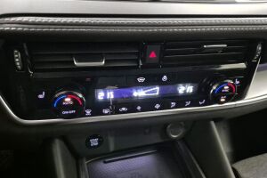 Nissan Qashqai esikatselu 13