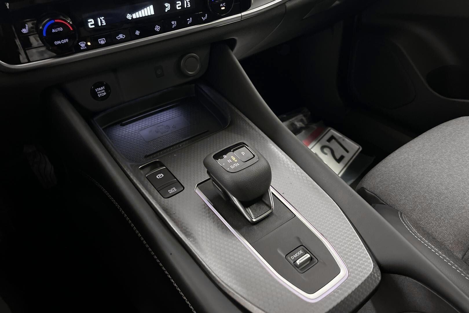 Nissan Qashqai iso kuva 14