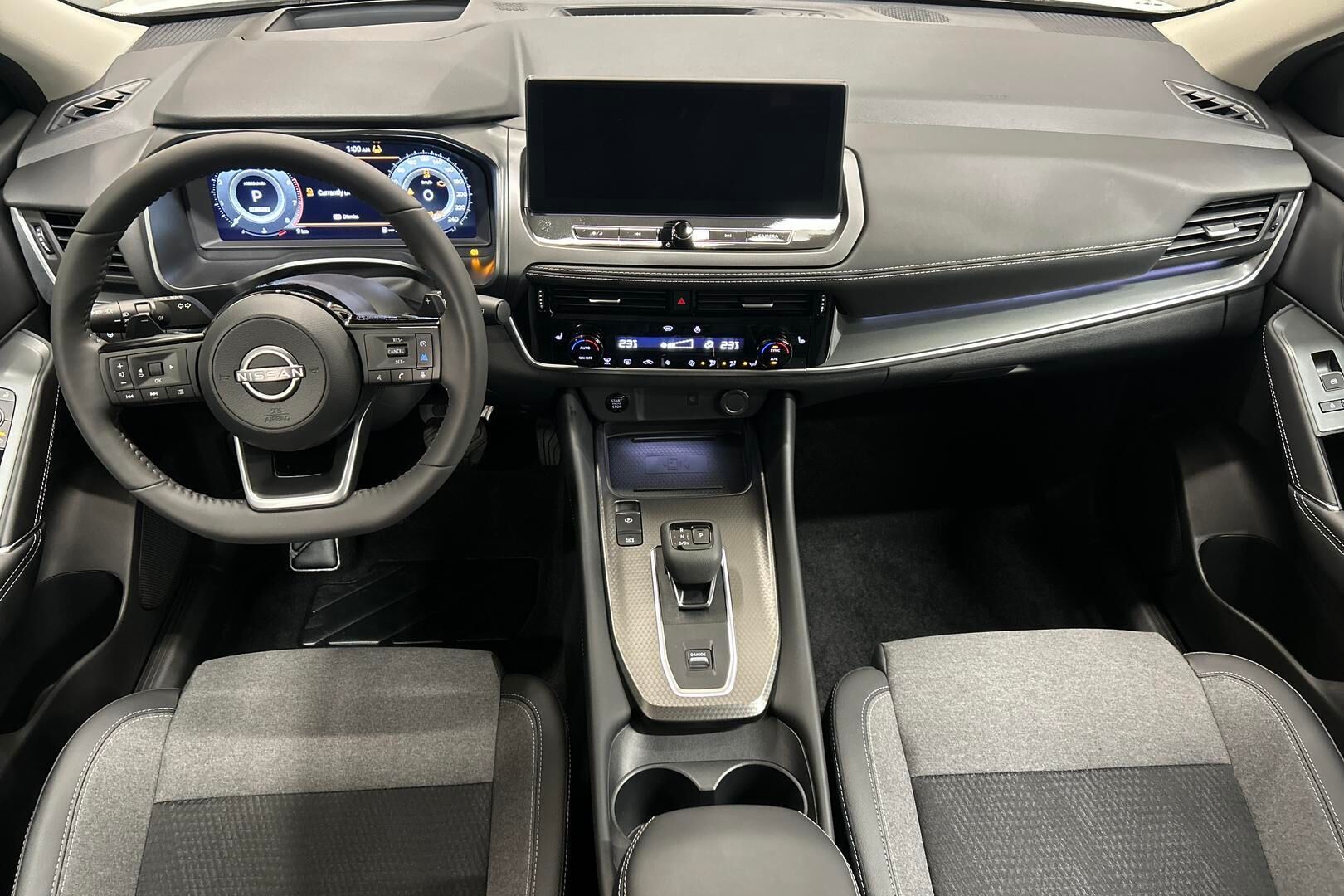 Nissan Qashqai iso kuva 10