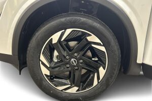 Nissan Qashqai esikatselu 12