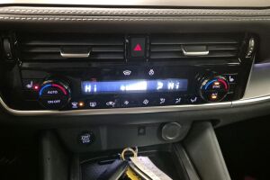 Nissan Qashqai esikatselu 8