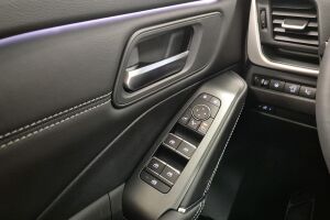 Nissan Qashqai esikatselu 11