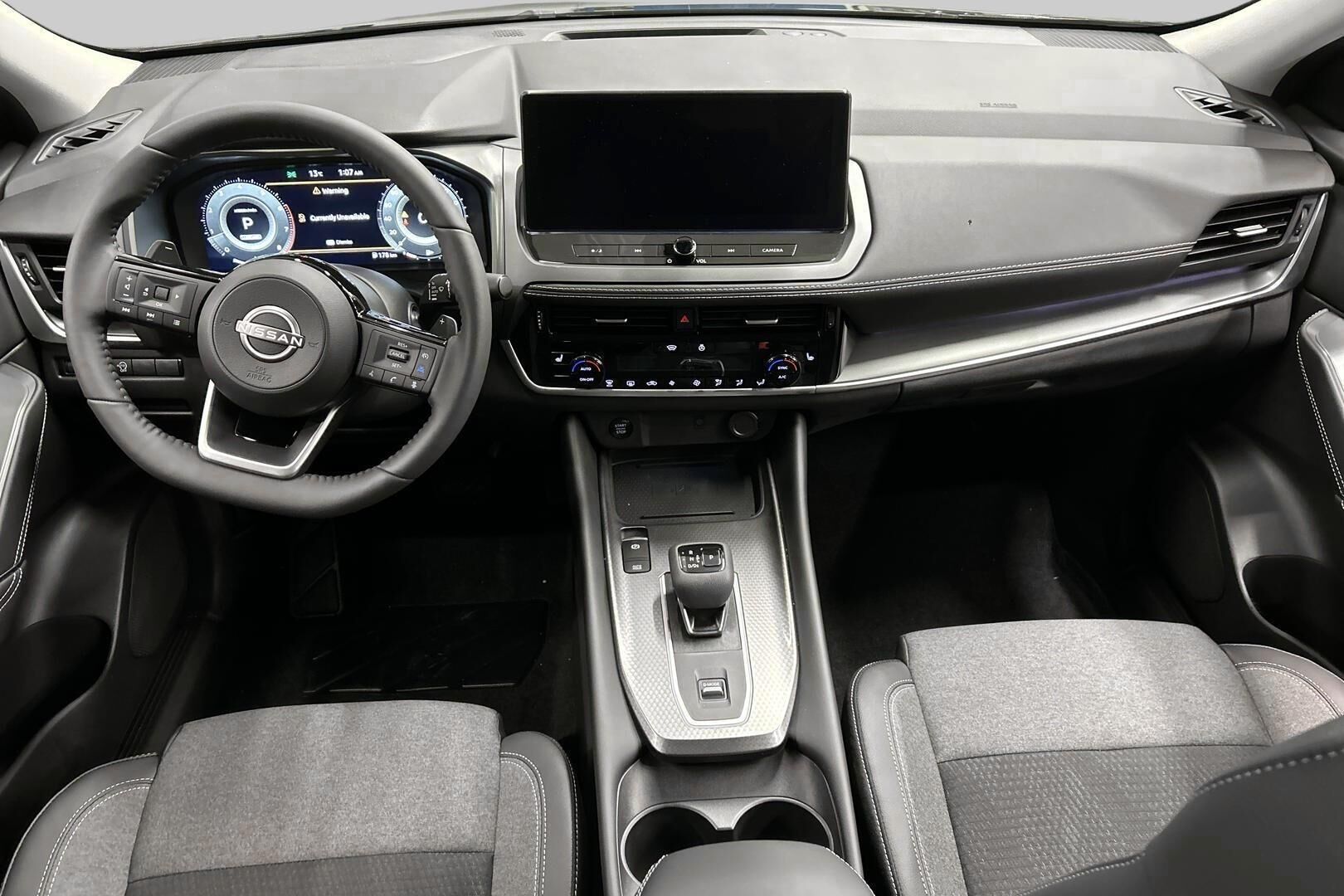 Nissan Qashqai iso kuva 9