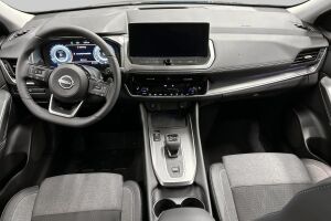 Nissan Qashqai esikatselu 9