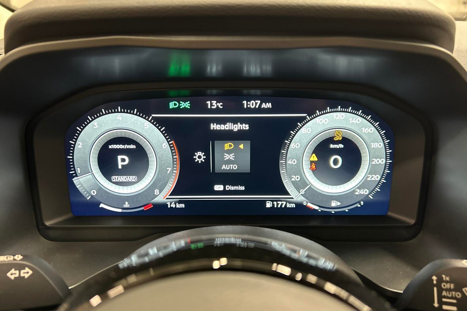 Nissan Qashqai iso kuva 12