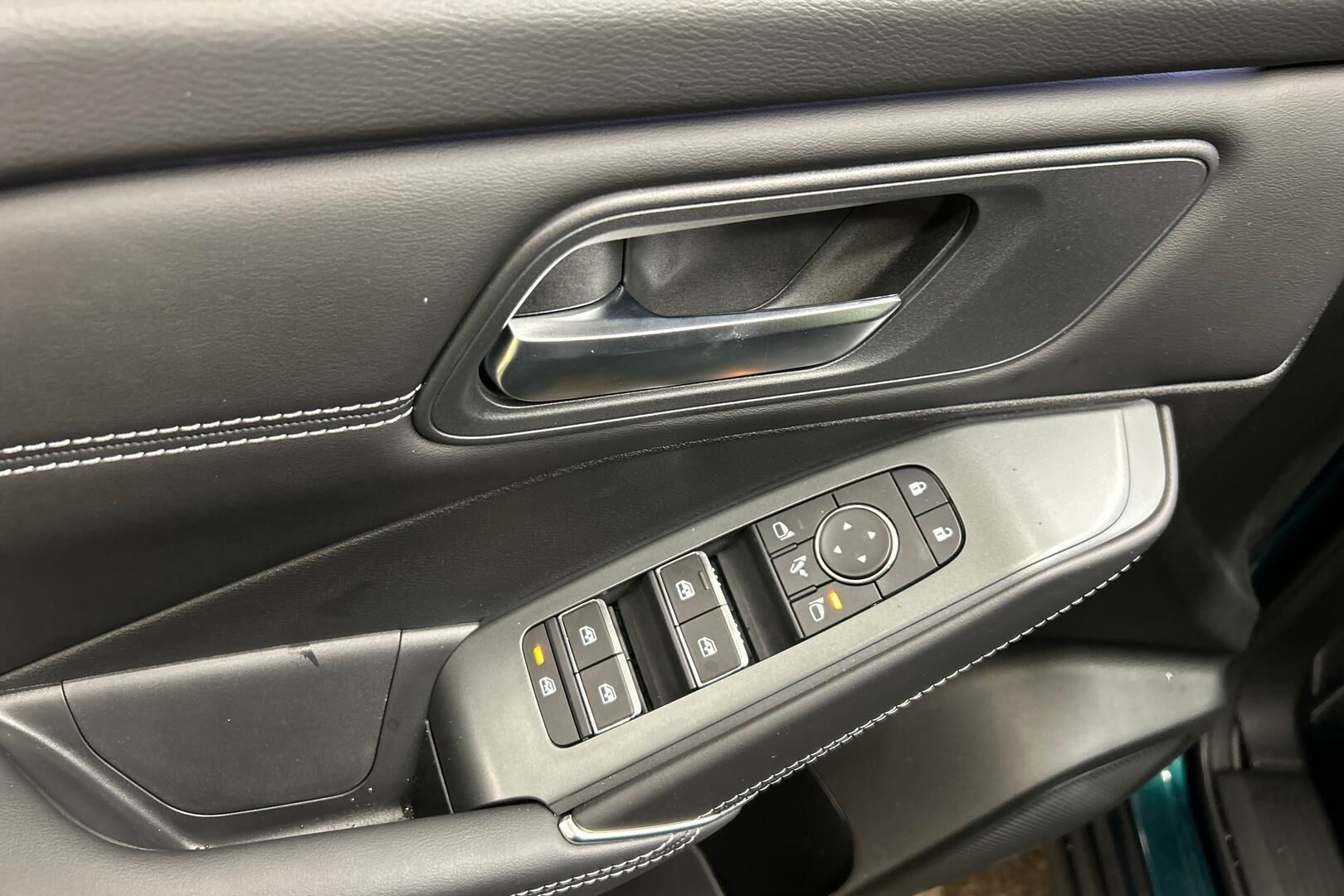 Nissan Qashqai iso kuva 20