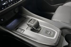 Nissan Qashqai esikatselu 13