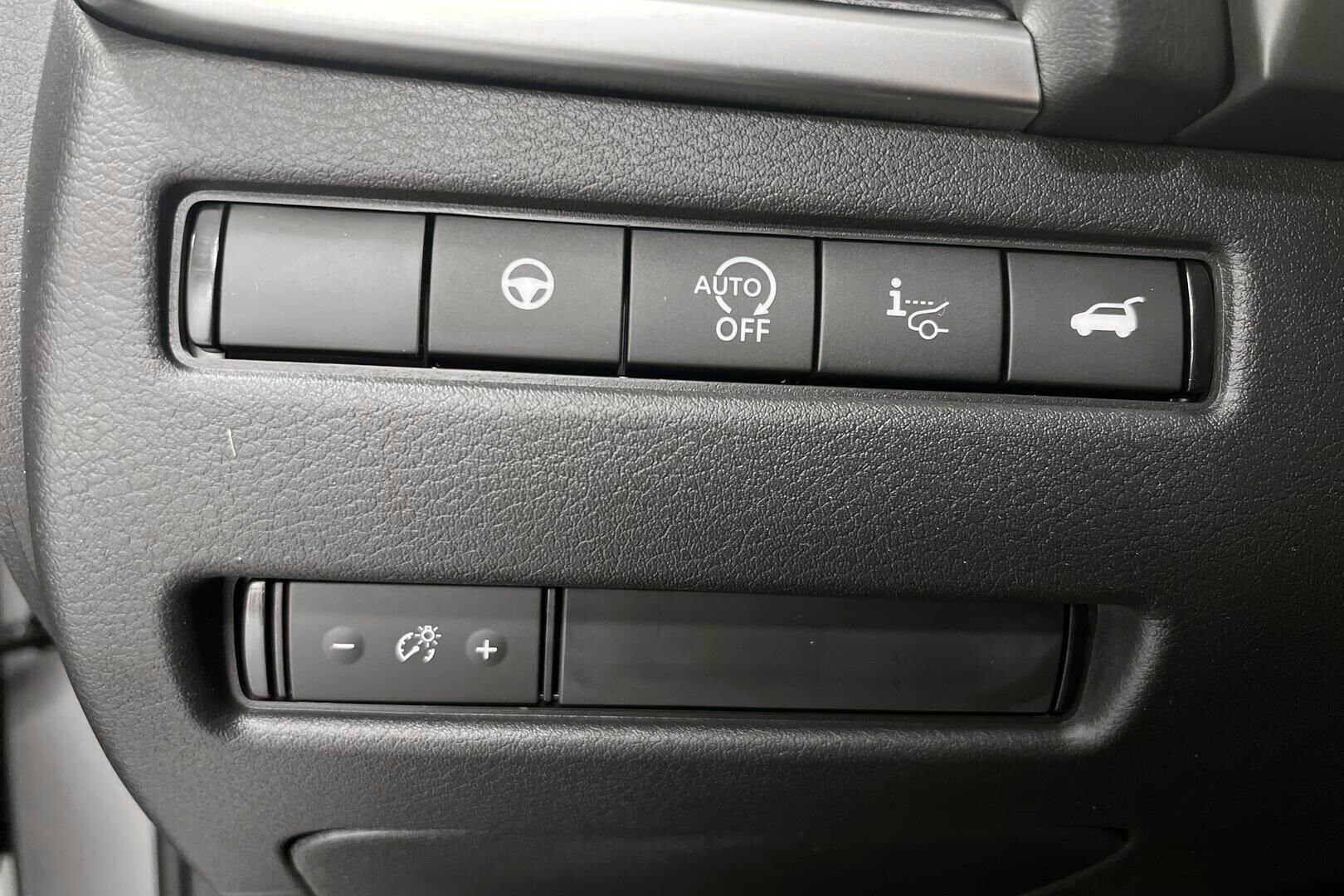 Nissan Qashqai iso kuva 19