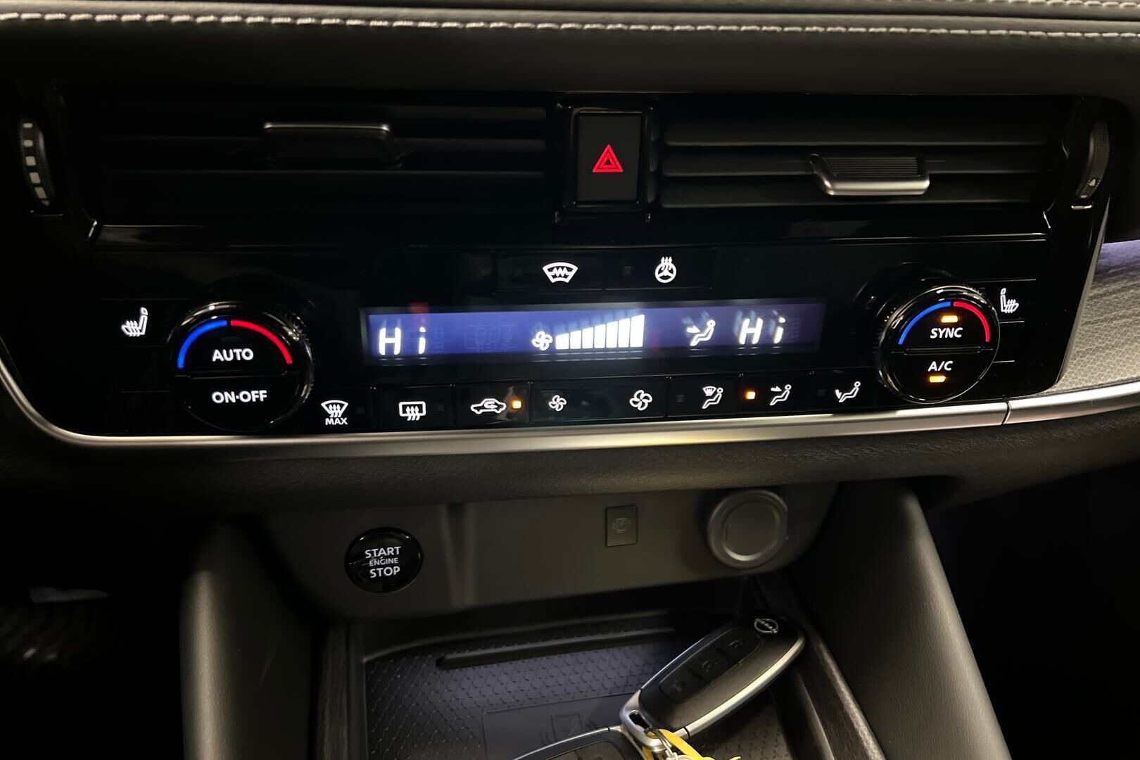 Nissan Qashqai iso kuva 16