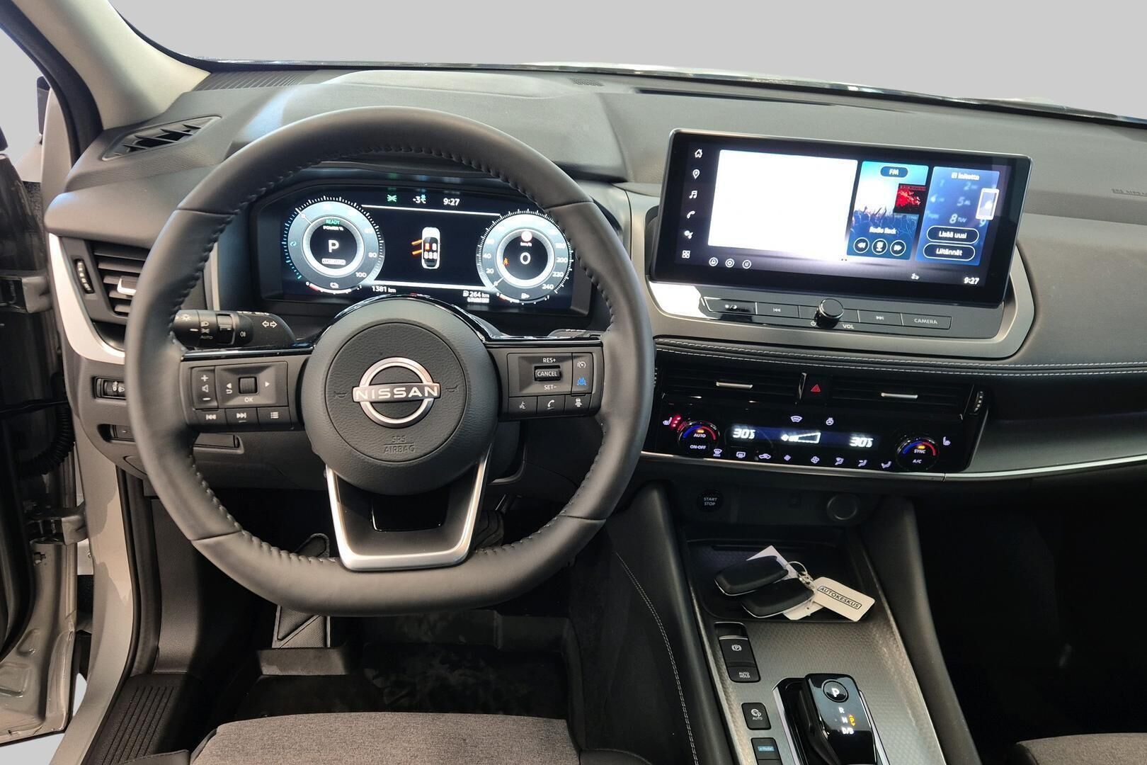 Nissan Qashqai iso kuva 10