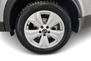 Nissan Qashqai esikatselu 12