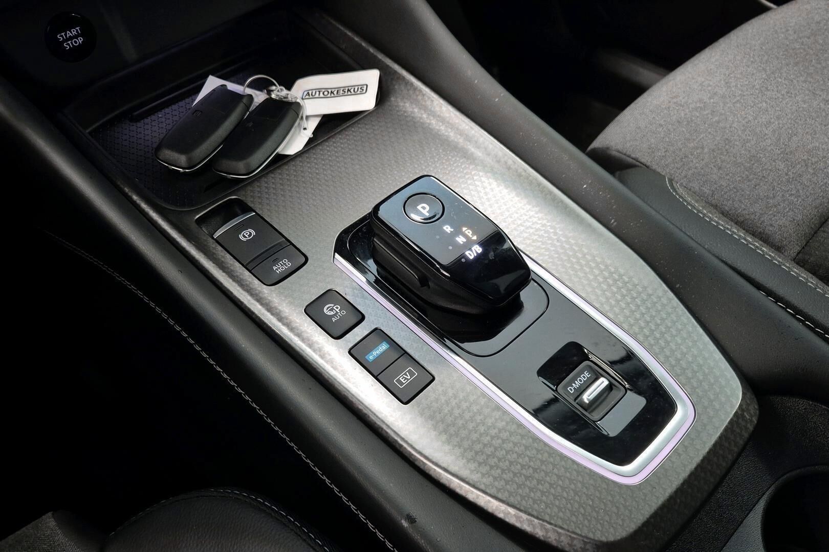 Nissan Qashqai iso kuva 16