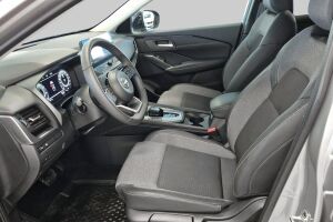 Nissan Qashqai esikatselu 8