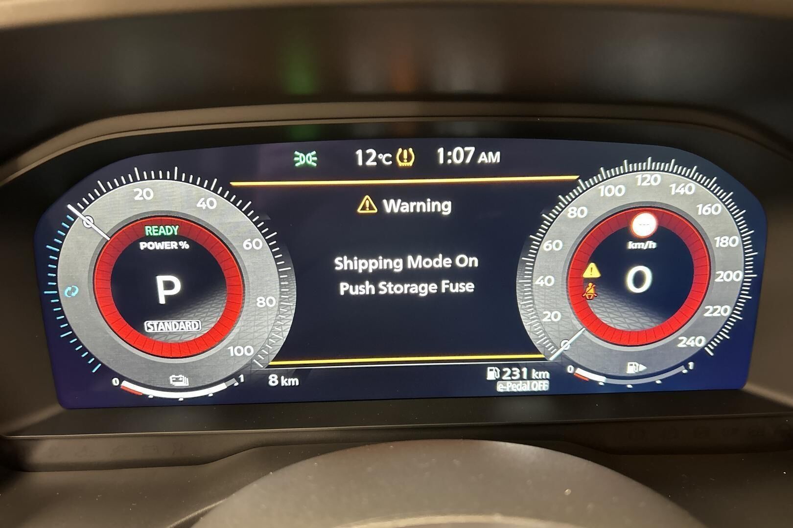 Nissan X-Trail iso kuva 17