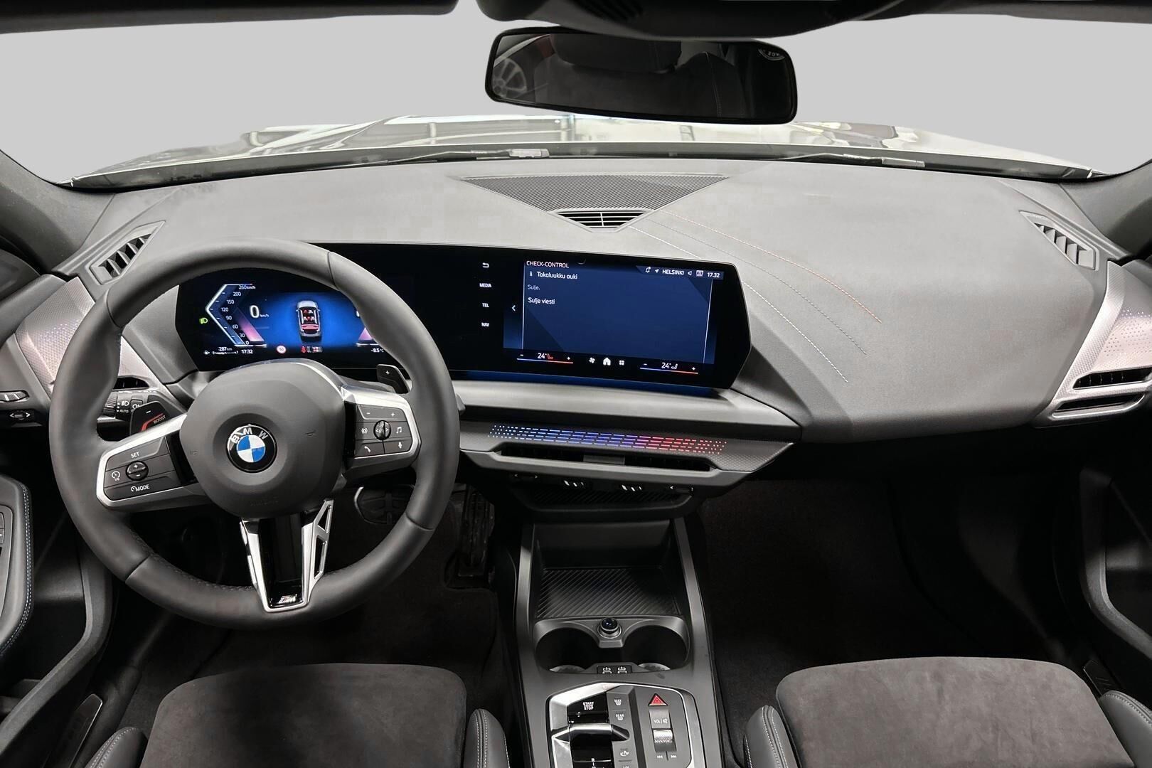 BMW 1-SARJA iso kuva 5