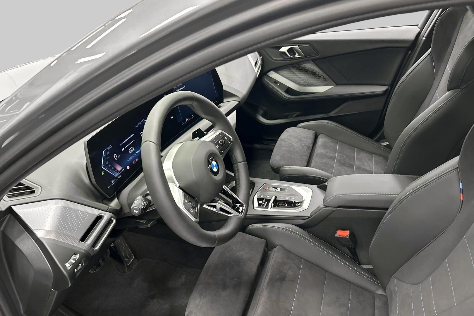 BMW 1-SARJA iso kuva 29