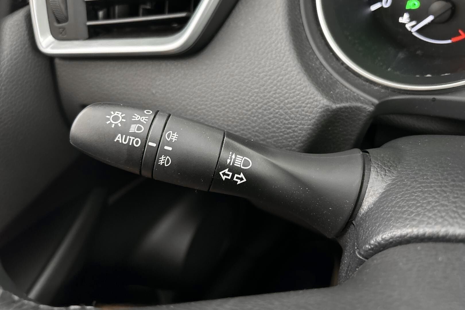 Nissan Qashqai iso kuva 17