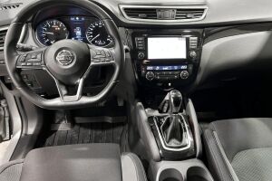 Nissan Qashqai esikatselu 17