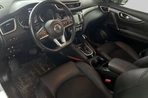Nissan Qashqai esikatselu 2