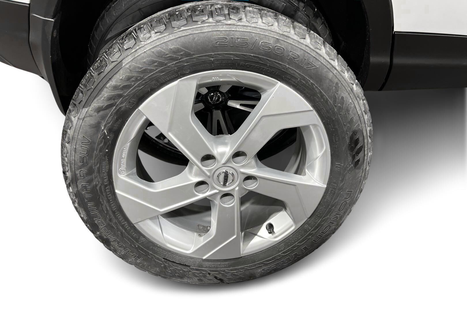 Nissan Qashqai iso kuva 22