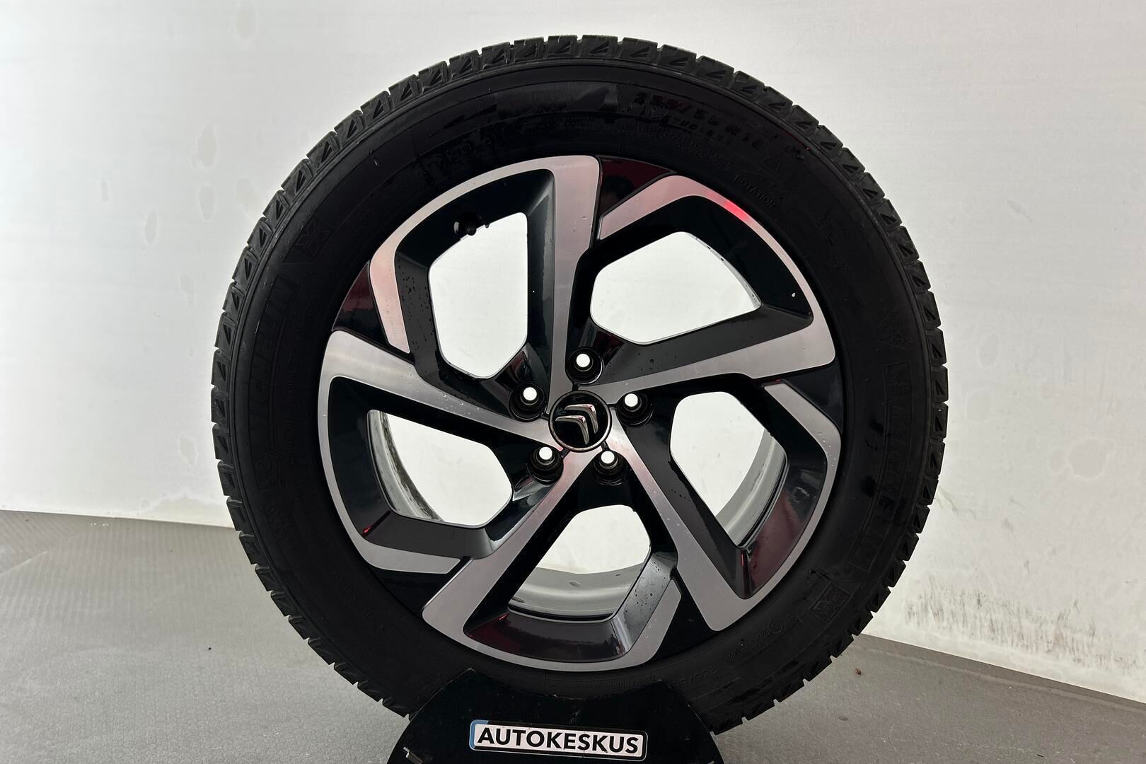 Citroen C5 Aircross iso kuva 9
