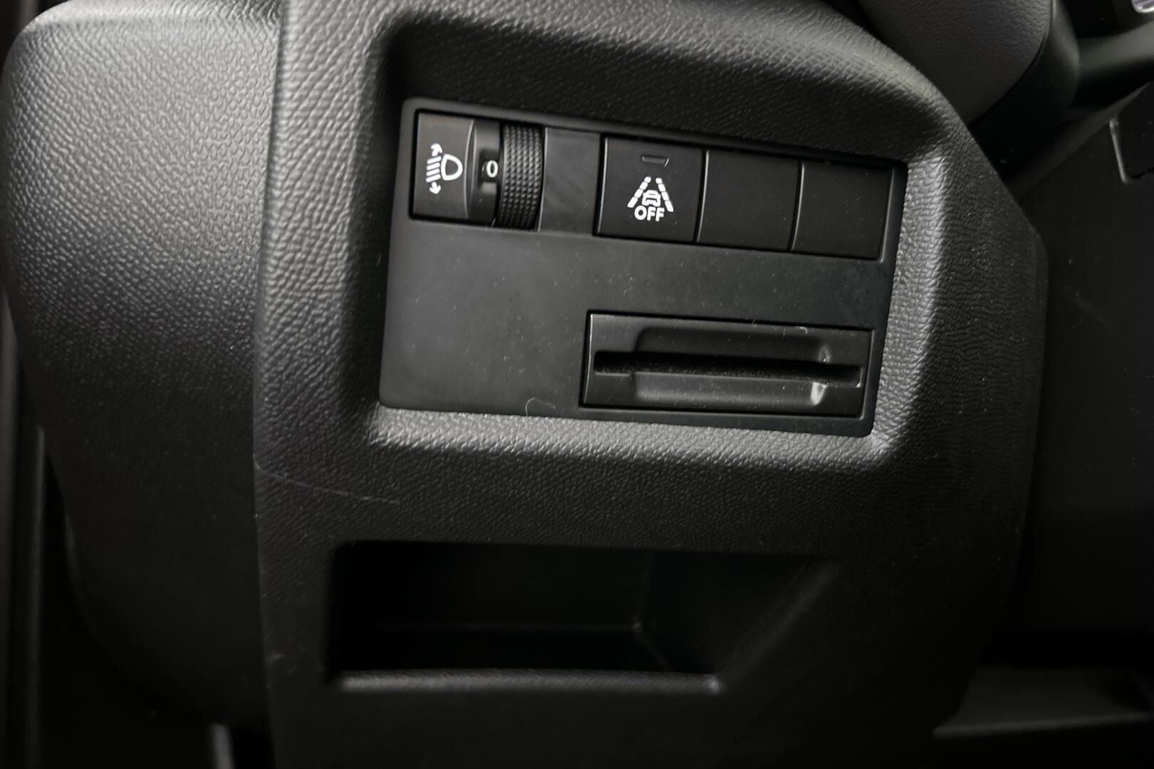 Citroen C5 Aircross iso kuva 15