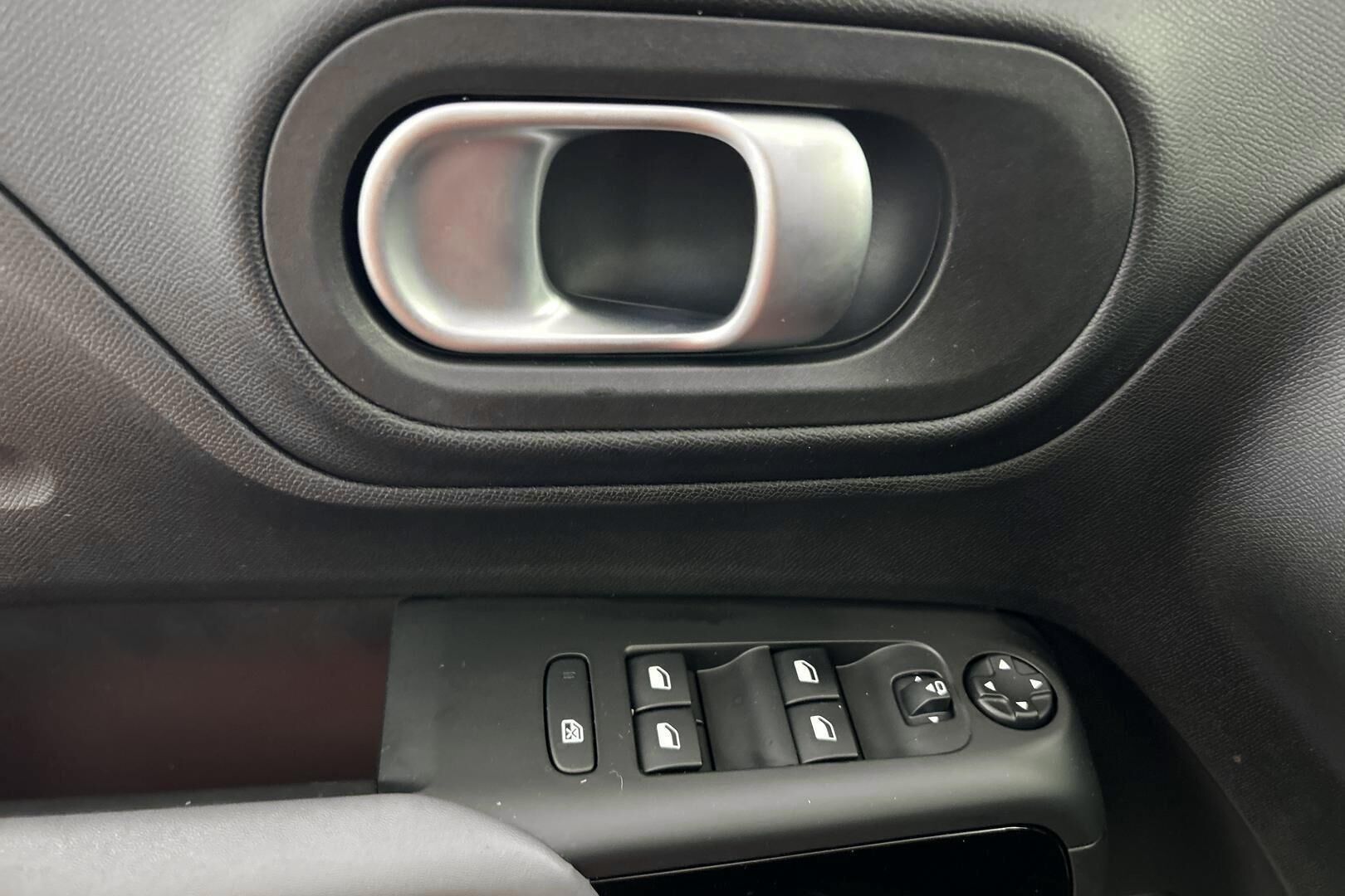 Citroen C5 Aircross iso kuva 29