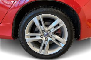 Volvo S60 esikatselu 14