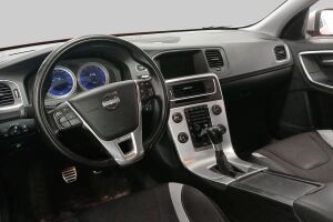 Volvo S60 esikatselu 2