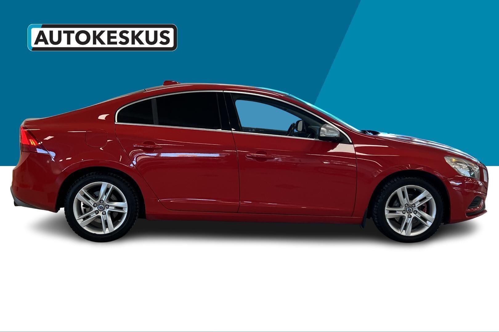 Volvo S60 iso kuva 5