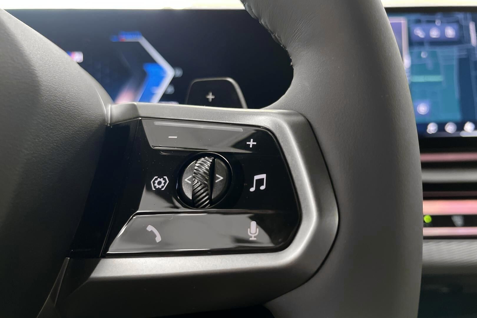 BMW 5-sarja iso kuva 12