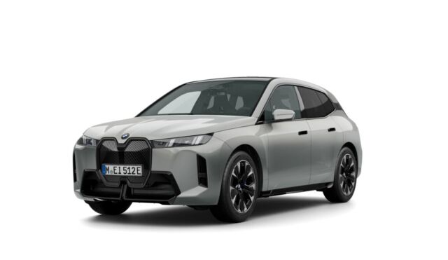 BMW iX