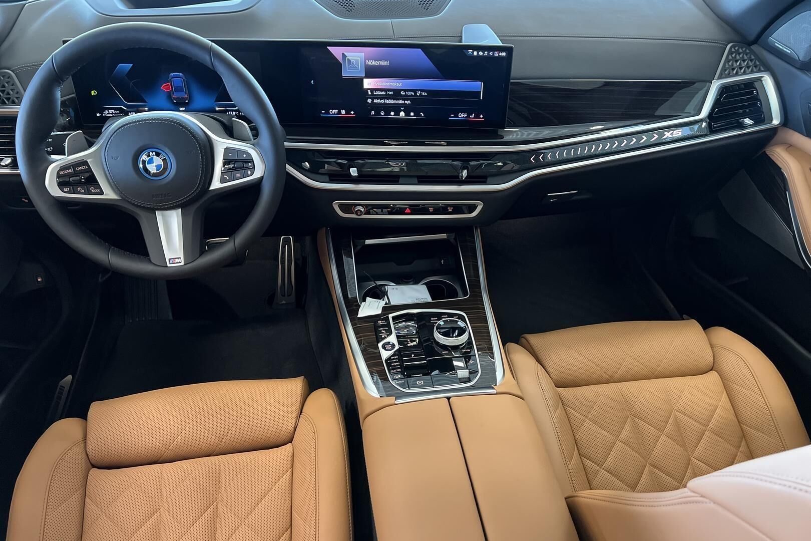 BMW X5 iso kuva 10
