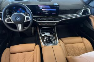 BMW X5 esikatselu 10