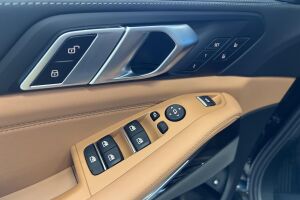 BMW X5 esikatselu 19