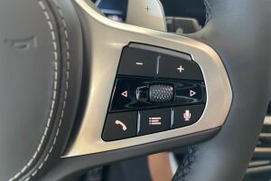 BMW X5 esikatselu 22
