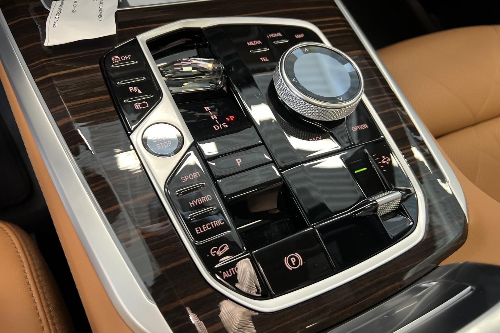 BMW X5 iso kuva 25