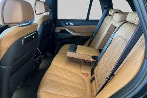 BMW X5 esikatselu 9