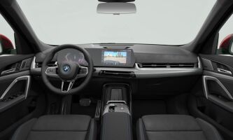BMW iX1 esikatselu 2
