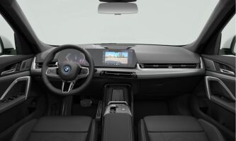 BMW iX1 esikatselu 3