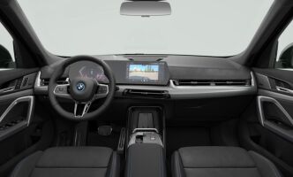 BMW iX1 esikatselu 3