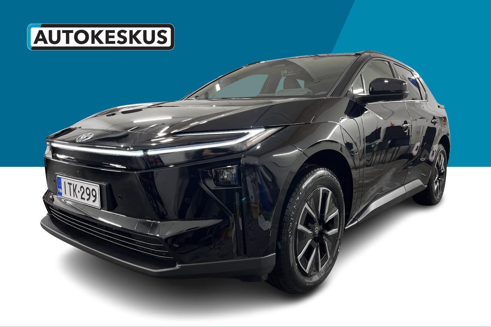 Toyota bZ4X iso kuva 0