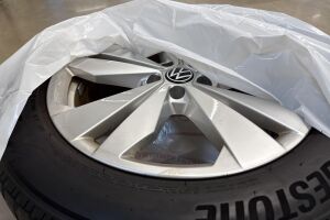 VOLKSWAGEN ID.4 esikatselu 10