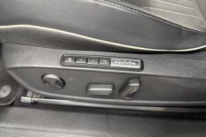 VOLKSWAGEN ID.4 esikatselu 26