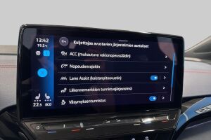 VOLKSWAGEN ID.4 esikatselu 23