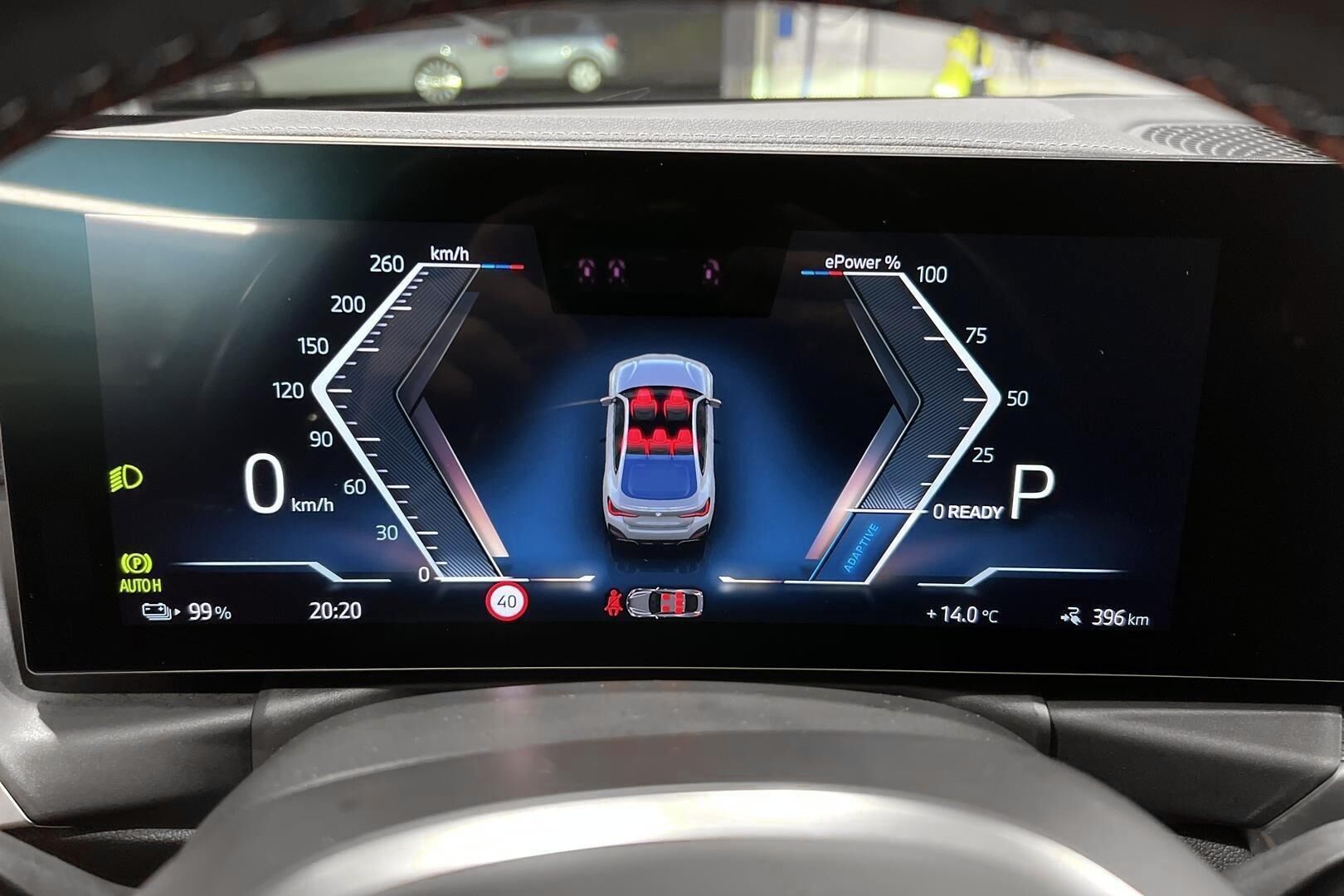 BMW i4 M50 iso kuva 19